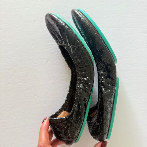 Tieks Obsidian Croc Patent Foldable Cushioned Travel Shoe Workcore Ballet Flat 8 - Picture 5 of 7